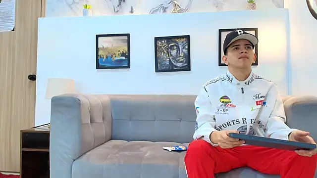 TWINKS FRIENDS online show from 02-26-26, 01:21