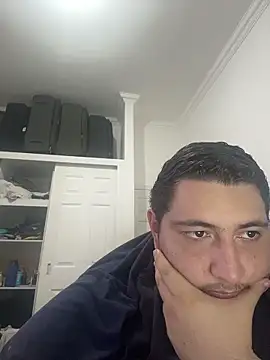 Snapshot of fanalistfinan chatting on 11-10-25, 01:26 fanalistfinan online show from 11-10-25, 01:26