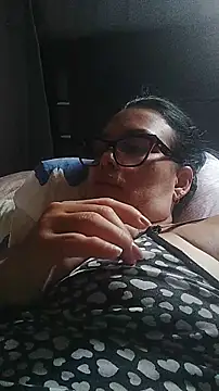 Snapshot of Oceanosexxx chatting on 03-14-26, 05:51 Oceanosexxx online show from 03-14-26, 05:51