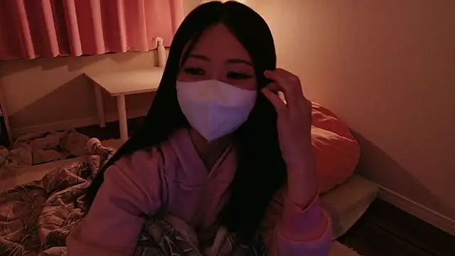 Snapshot of OSUSHI-CHAN chatting on 03-09-26, 06:12 OSUSHI-CHAN online show from 03-09-26, 06:12