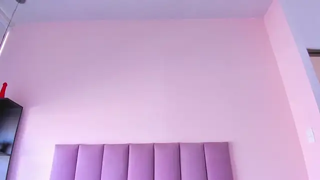 violet myerrs online show from 11-12-25, 01:22