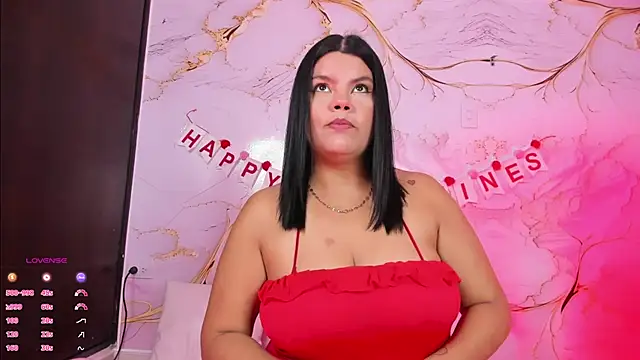 Snapshot of Iamlola_ chatting on 02-15-26, 04:42 Iamlola online show from 02-15-26, 04:42