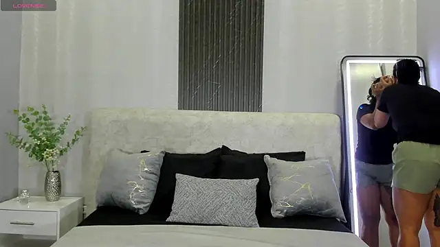 Snapshot of zoe_martins_ chatting on 07-10-26, 01:14 zoe martins online show from 07-10-26, 01:14