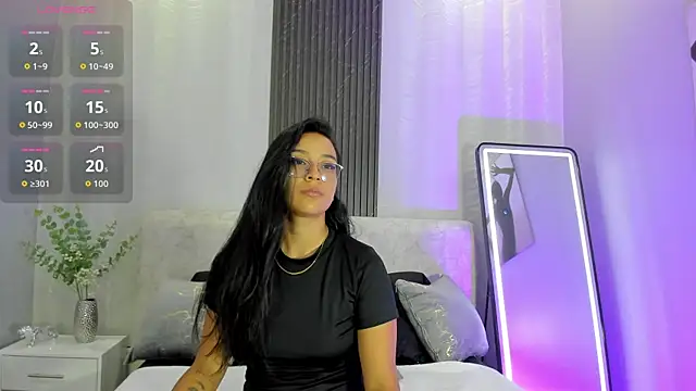 Snapshot of zoe_martins_ chatting on 07-23-26, 05:33 zoe martins online show from 07-23-26, 05:33