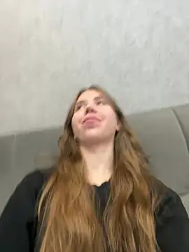 EvaAkins online show from 03-20-26, 03:06