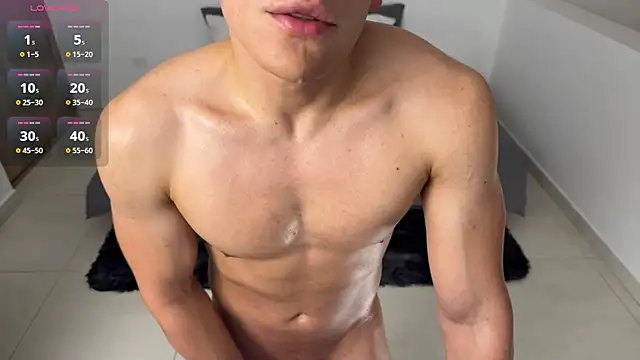 Snapshot of Maxx_Lancaster chatting on 01-17-26, 06:55 Maxx Lancaster online show from 01-17-26, 06:55