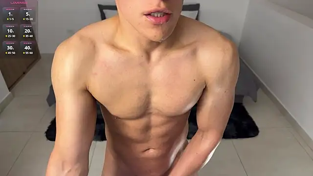 Snapshot of Maxx_Lancaster chatting on 02-07-26, 03:05 Maxx Lancaster online show from 02-07-26, 03:05