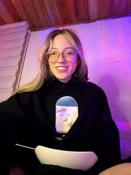 ReenKitty online show from 03-21-26, 05:56