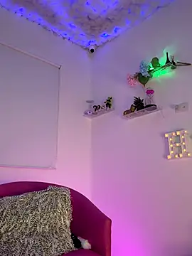 Snapshot of Helen_Vidall chatting on 09-20-25, 03:40 Helen Vidall online show from 09-20-25, 03:40