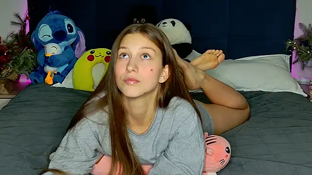 Snapshot of MissEmilyMiller chatting on 01-12-26, 07:30 MissEmilyMiller online show from 01-12-26, 07:30