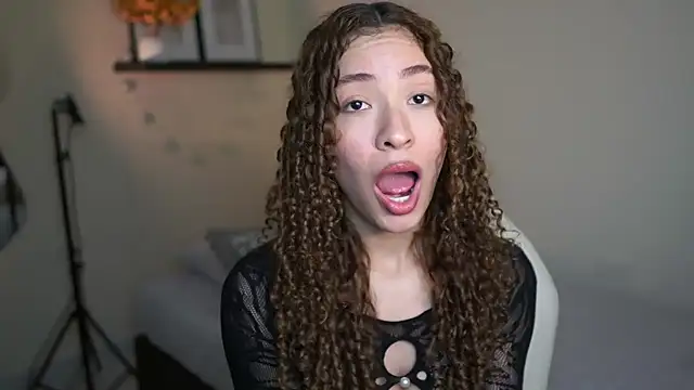 isabella-garcia- online show from 02-24-26, 01:03