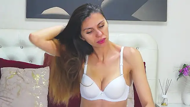 Snapshot of HaileyVixen chatting on 11-20-25, 05:18 HaileyVixen online show from 11-20-25, 05:18