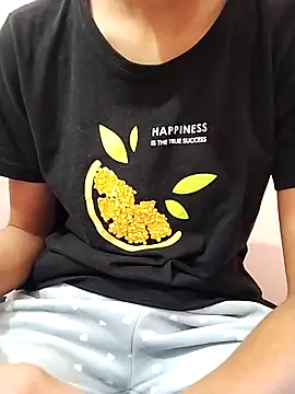 Snapshot of Sx-Maniya chatting on 12-22-25, 02:30 Sx-Maniya online show from 12-22-25, 02:30