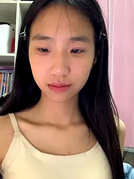 xiaotao-999 online show from 09-13-25, 03:34