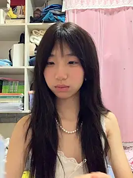 xiaotao-999 online show from 09-23-25, 03:48