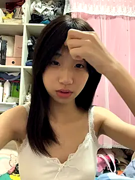 xiaotao-999 online show from 11-06-25, 03:57