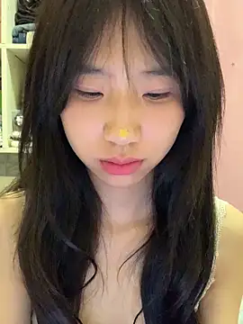 xiaotao-999 online show from 11-23-25, 04:07