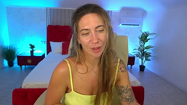 Snapshot of KateShanny chatting on 07-02-26, 05:46 KateShanny online show from 07-02-26, 05:46