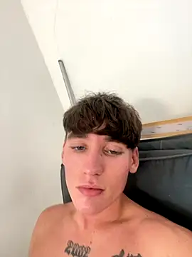 Snapshot of naughtyboy0124 chatting on 12-03-25, 01:53 naughtyboy0124 online show from 12-03-25, 01:53