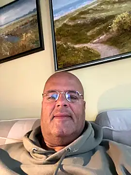 Snapshot of Renebisex chatting on 10-10-25, 07:07 Renebisex online show from 10-10-25, 07:07