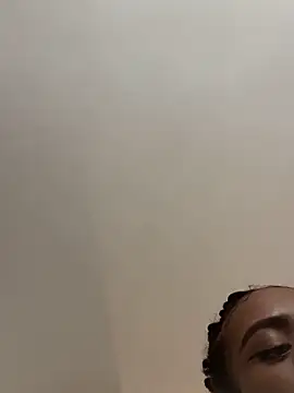 Snapshot of iamkatty_ chatting on 10-22-25, 07:13 iamkatty online show from 10-22-25, 07:13