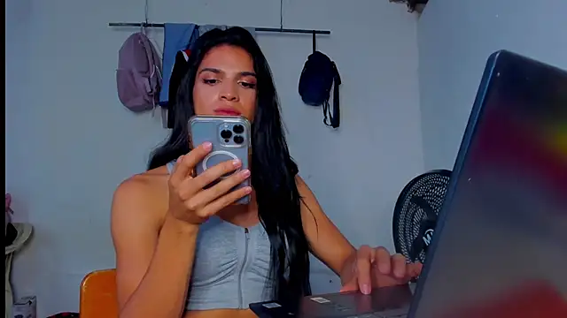 Snapshot of ISA_BELLA_VZL chatting on 01-12-26, 09:20 ISA BELLA VZL online show from 01-12-26, 09:20