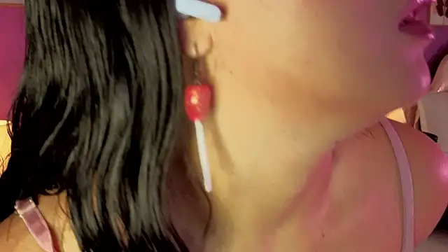 LiLLiAnderson online show from 09-15-25, 11:54