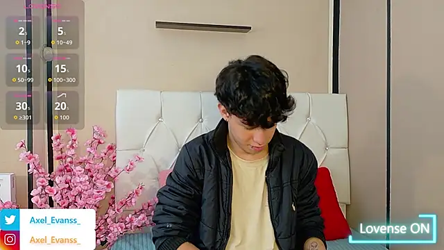 Axel  Evans online show from 10-06-25, 12:02