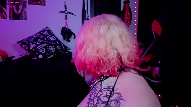 Mariana velezz online show from 09-11-25, 07:08