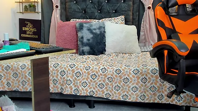 Snapshot of AustinCole01 chatting on 11-03-25, 03:30 AustinCole01 online show from 11-03-25, 03:30