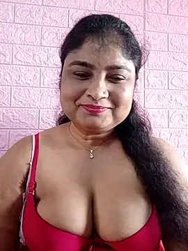Snapshot of hornyriyanka chatting on 09-11-25, 01:49 hornyriyanka online show from 09-11-25, 01:49