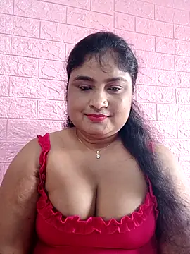 Snapshot of hornyriyanka chatting on 09-12-25, 02:00 hornyriyanka online show from 09-12-25, 02:00