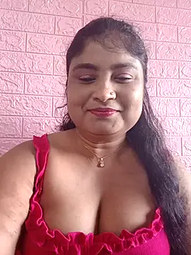 Snapshot of hornyriyanka chatting on 09-26-25, 02:04 hornyriyanka online show from 09-26-25, 02:04