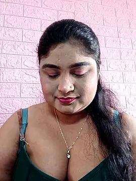 Snapshot of hornyriyanka chatting on 01-14-26, 03:01 hornyriyanka online show from 01-14-26, 03:01