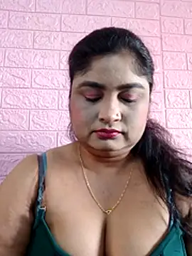 Snapshot of hornyriyanka chatting on 02-04-26, 02:50 hornyriyanka online show from 02-04-26, 02:50