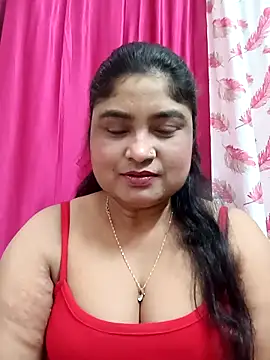 Snapshot of hornyriyanka chatting on 02-13-26, 10:06 hornyriyanka online show from 02-13-26, 10:06