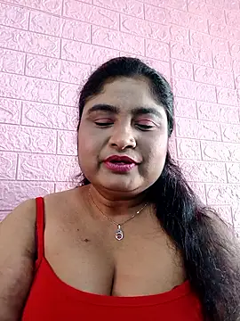 Snapshot of hornyriyanka chatting on 02-17-26, 03:14 hornyriyanka online show from 02-17-26, 03:14