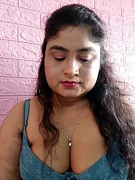 Snapshot of hornyriyanka chatting on 03-02-26, 07:15 hornyriyanka online show from 03-02-26, 07:15