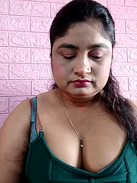 Snapshot of hornyriyanka chatting on 03-07-26, 02:41 hornyriyanka online show from 03-07-26, 02:41