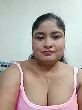 Snapshot of hornyriyanka chatting on 05-17-26, 02:31 hornyriyanka online show from 05-17-26, 02:31