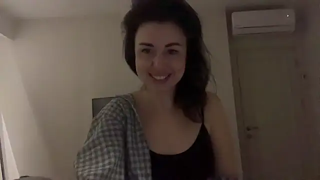 Snapshot of Gilin1 chatting on 01-11-26, 08:47 Gilin1 online show from 01-11-26, 08:47