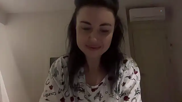 Snapshot of Gilin1 chatting on 02-09-26, 09:30 Gilin1 online show from 02-09-26, 09:30