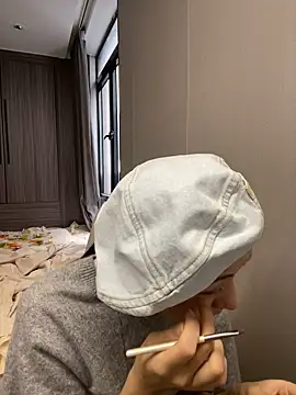 haiyan125216 online show from 09-16-25, 08:04