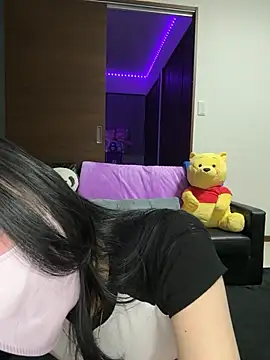 Snapshot of Nano-xxx chatting on 10-13-25, 01:11 Nano-xxx online show from 10-13-25, 01:11