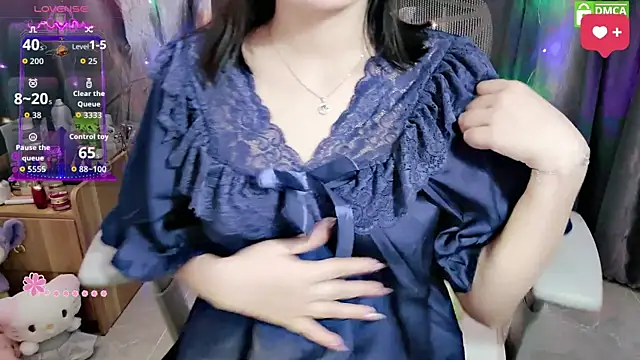 HanaYourlove online show from 07-15-26, 12:21