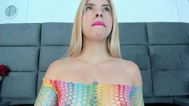 Barbiie 98 online show from 10-11-25, 01:53