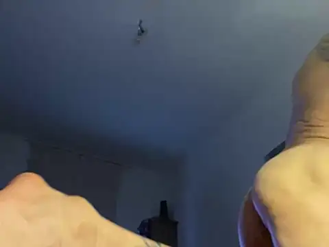 crisfootlicker online show from 06-22-26, 03:58