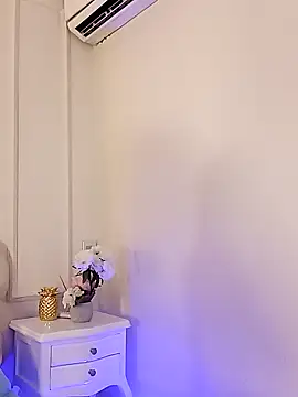 Kaylachannell online show from 11-11-25, 03:50