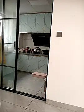 Snapshot of chengcheng12 chatting on 10-01-25, 01:11 chengcheng12 online show from 10-01-25, 01:11