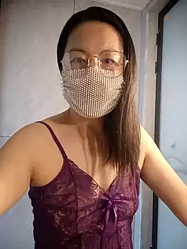 Snapshot of chengcheng12 chatting on 11-03-25, 12:57 chengcheng12 online show from 11-03-25, 12:57